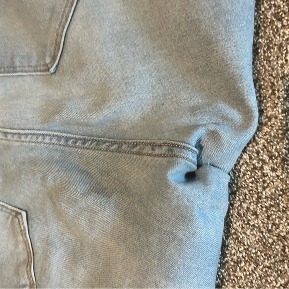 Old Navy Rockstar super skinny Distressed Blue Jeans size 18 - Picture 7 of 7